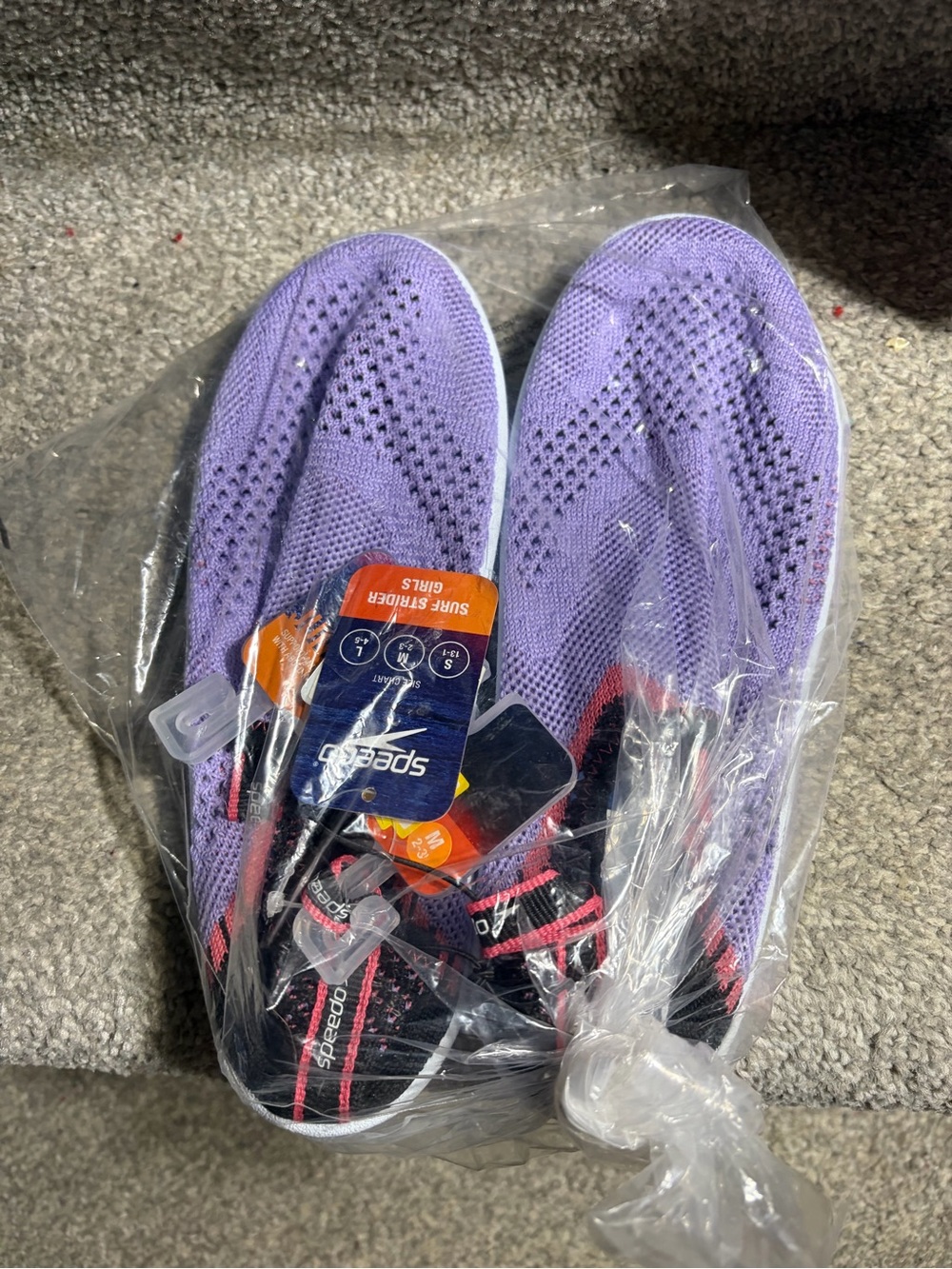 Speedo Lavender Knit Slip-On Water Shoes juniors 2-3 size